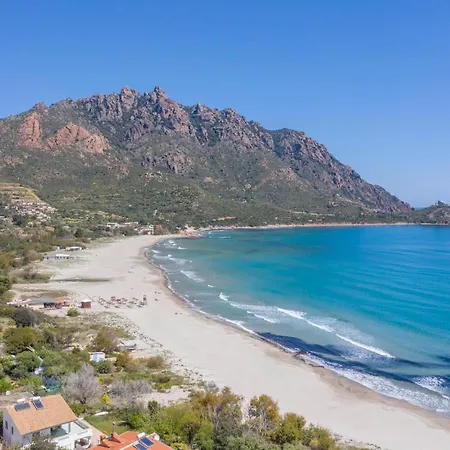 Panoramica A 60m Dal Mare Apartment