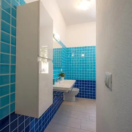 Apartment Panoramica A 60m Dal Mare *
