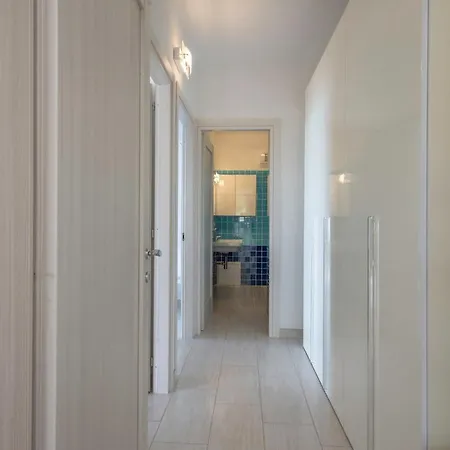 Apartment Panoramica A 60m Dal Mare