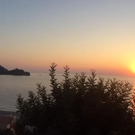 Panoramica A 60m Dal Mare Apartment